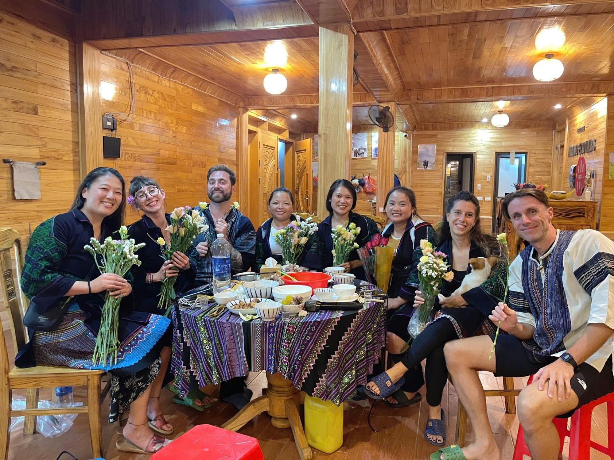 Hmong Eco Villas Sa Pa Bilik gambar